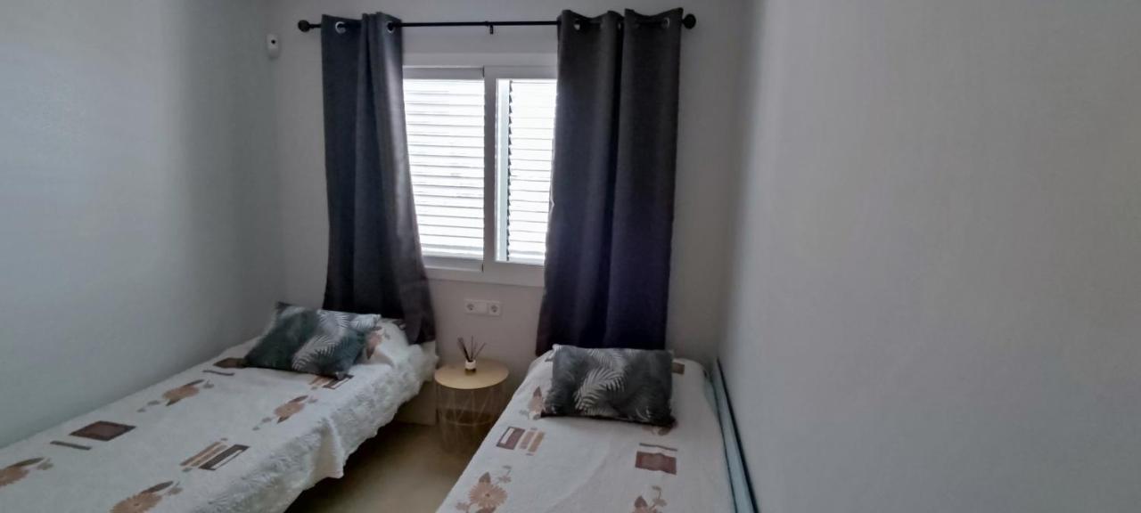 Apartamento Les Cales บินารอส ภายนอก รูปภาพ